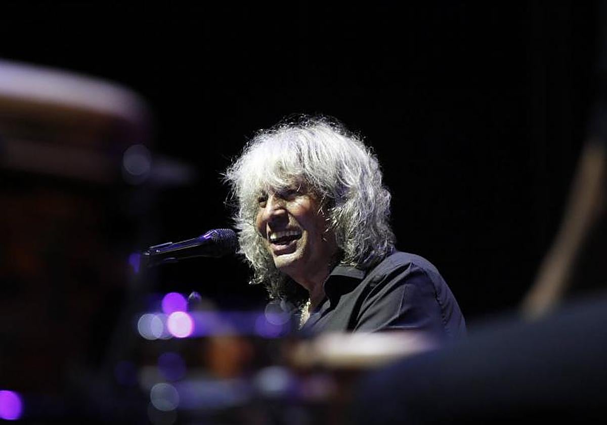 José Mercé durante un concierto.