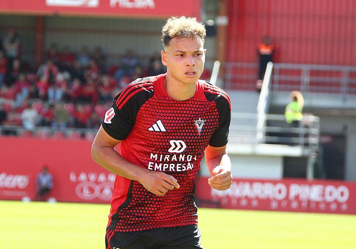 Mathis Lachuer, en un partido de la pasada temporada en Anduva.