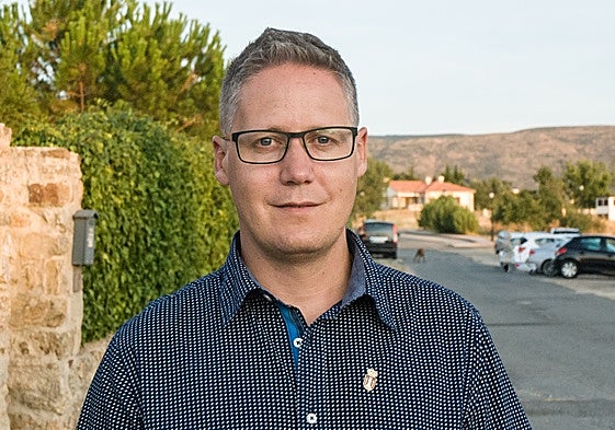 Rubén García, alcalde de Torrecaballeros