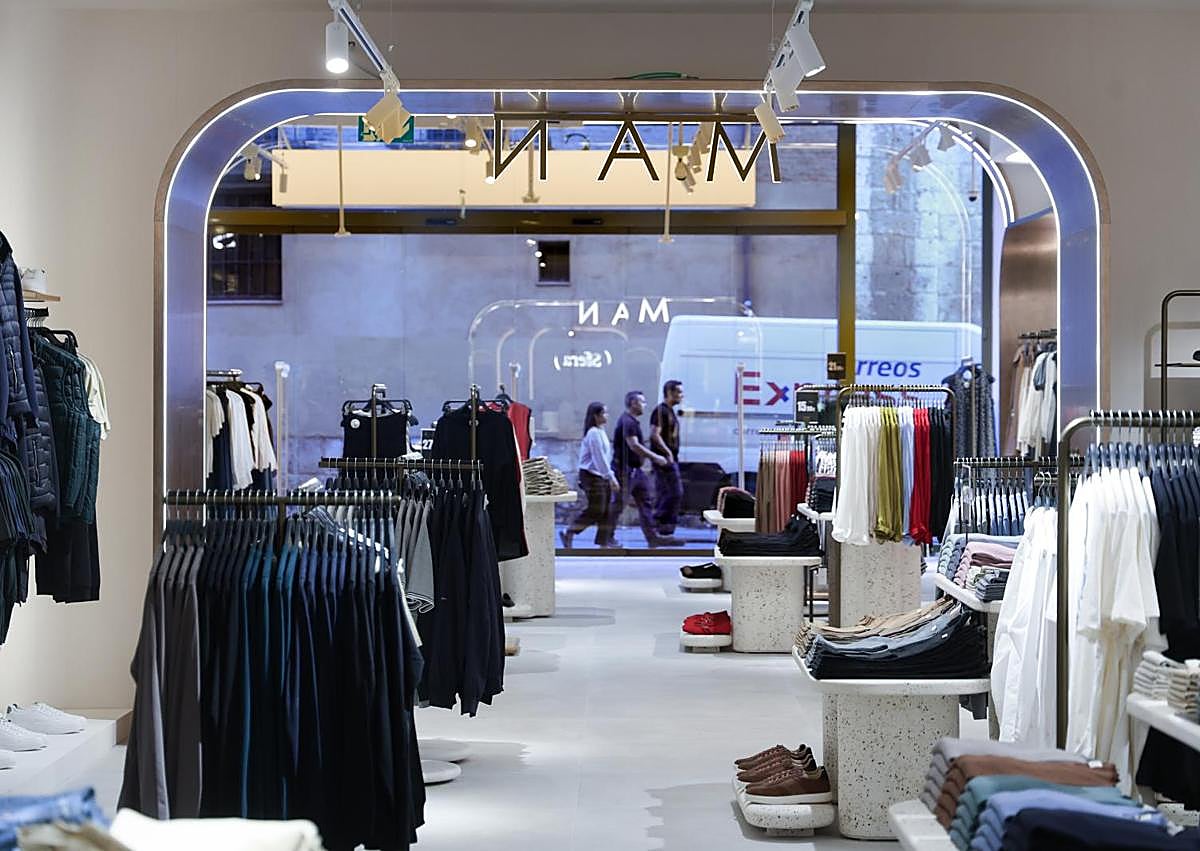 Imagen secundaria 1 - Imágenes de cómo ha quedado la reforma y ampliación en Sfera.