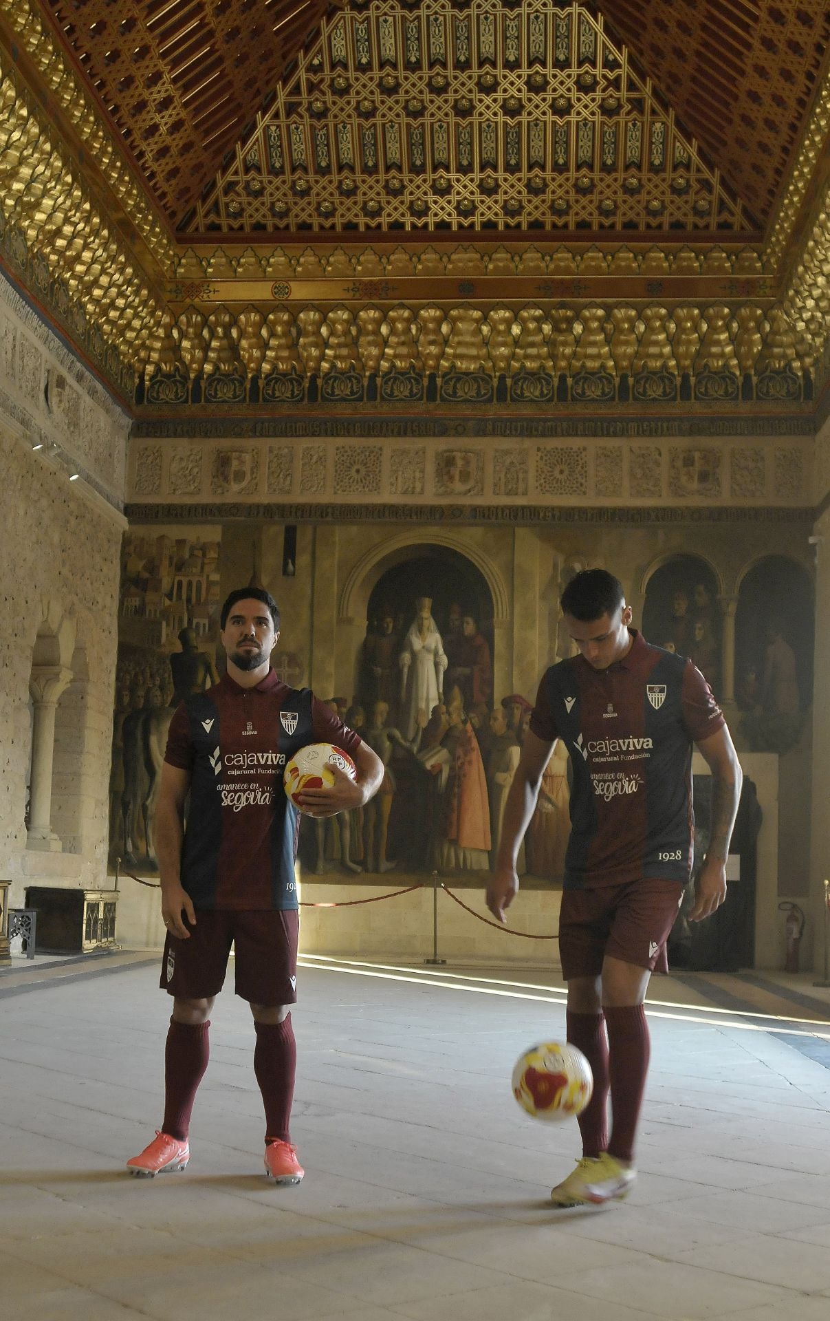 Fotos de la nueva camiseta de la Gimnástica Segoviana