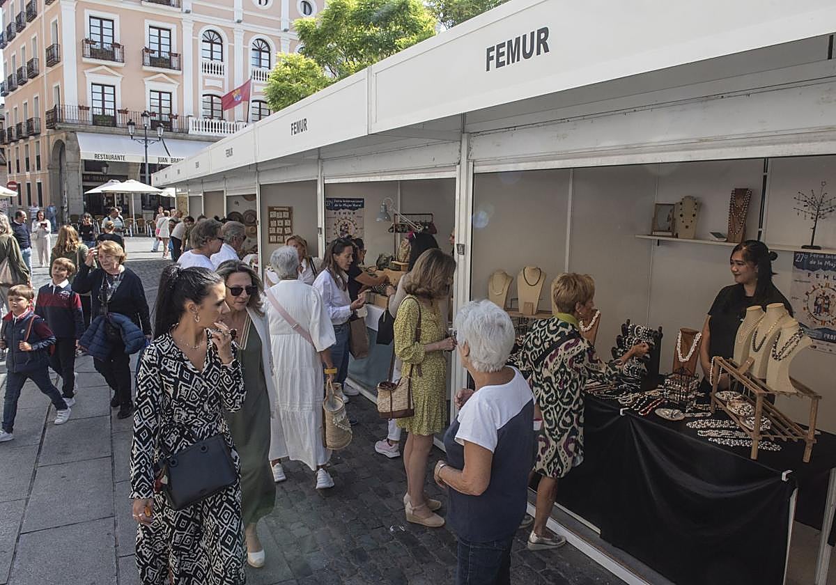 Feria de la Mujer Rural en la Plaza Mayor.