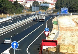Autovía A-601 en las inmediaciones de Cuéllar.