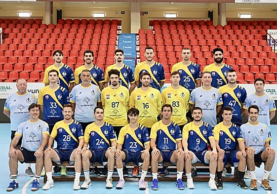 La plantilla del Recoletas Atlético Valladolid para la temporada 2025-26.