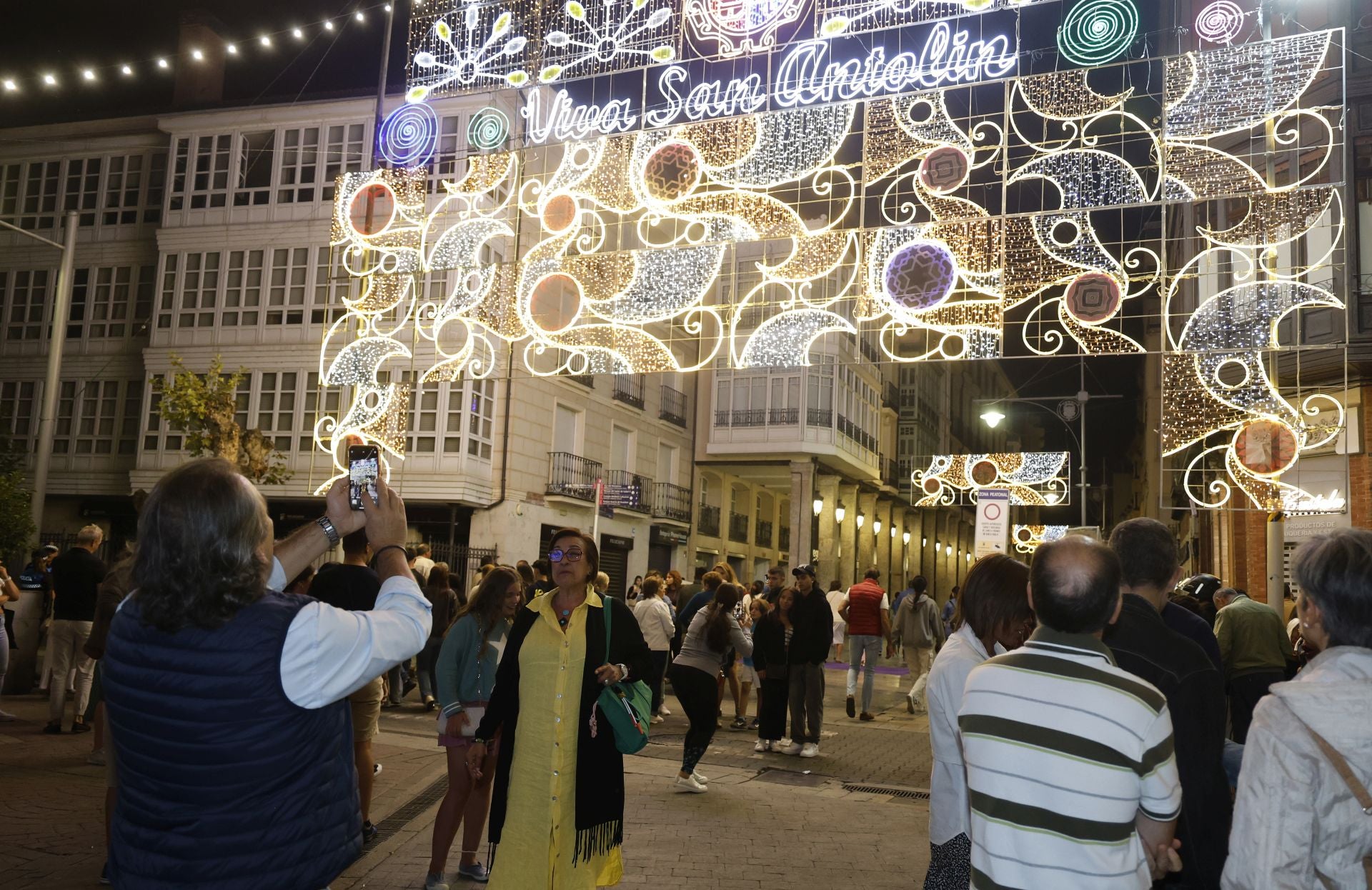 Luces para San Antolín
