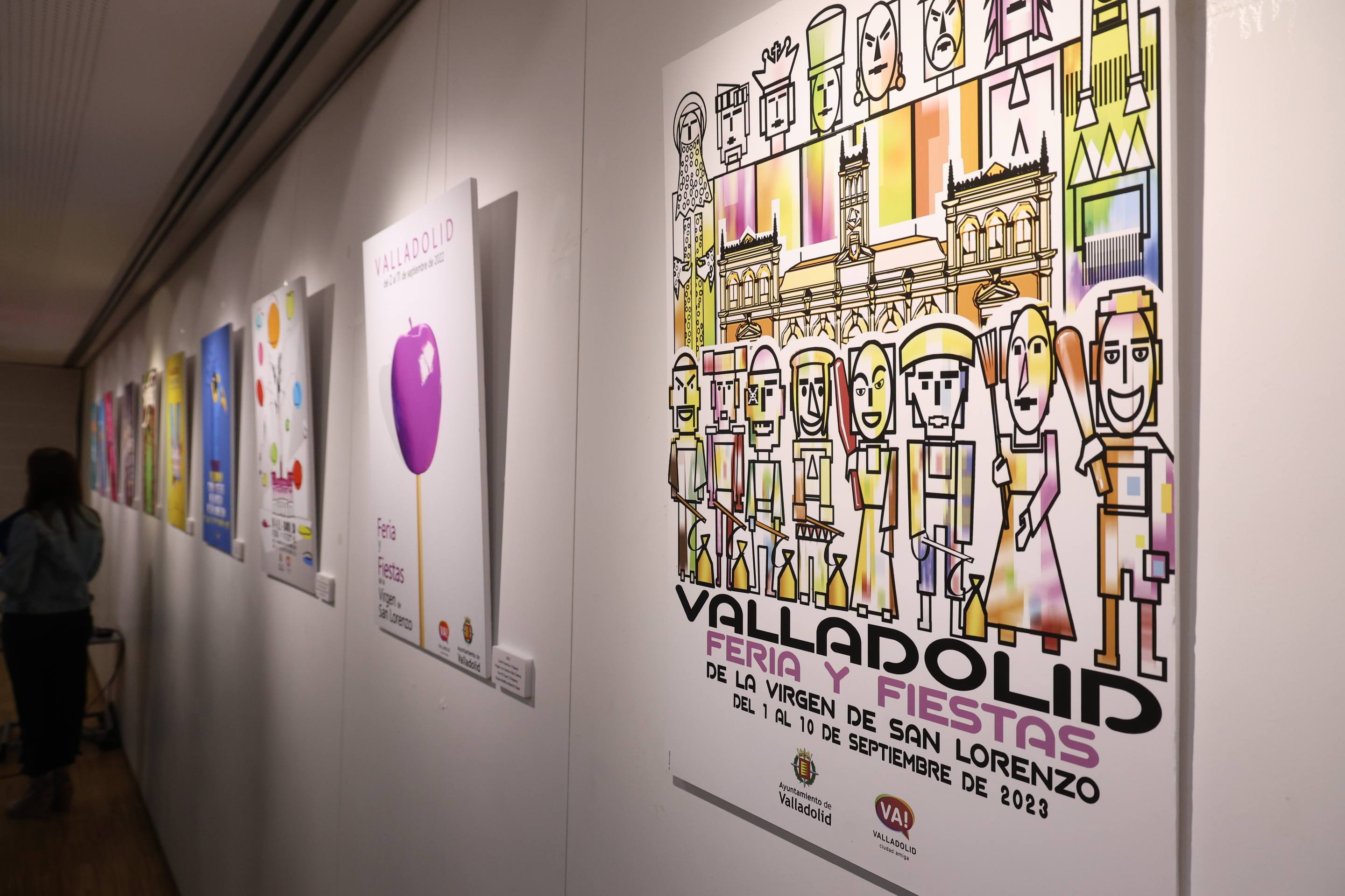 Los 25 años de carteles de las Fiestas de la Virgen de San Lorenzo, en imágenes