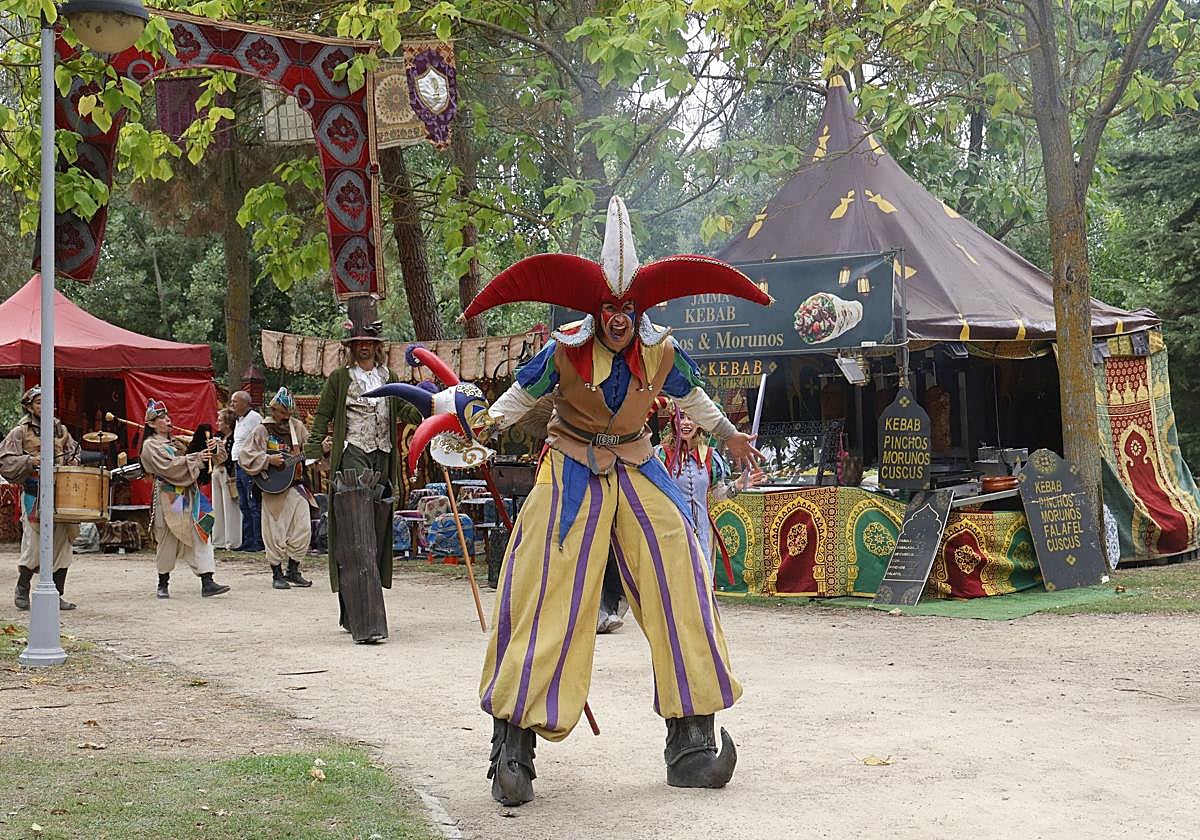 El parque Isla Dos Aguas revive la magia del medievo