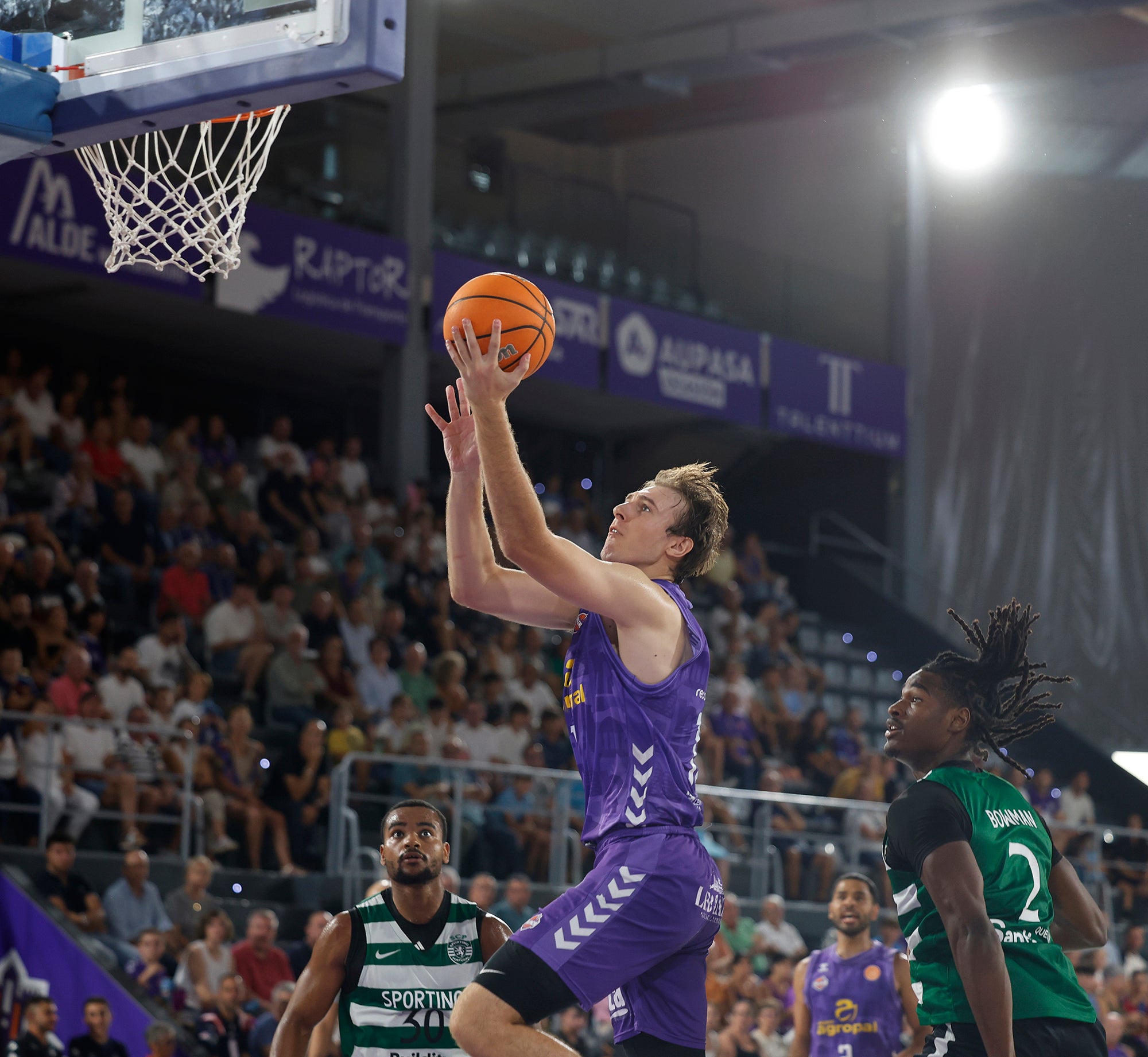 Súper Agropal Palencia 109-97 Sporting Clube Portugal