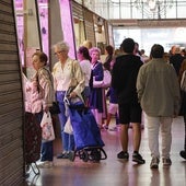 Las compras para la buena mesa de San Antolín relanzan el mercado de Abastos