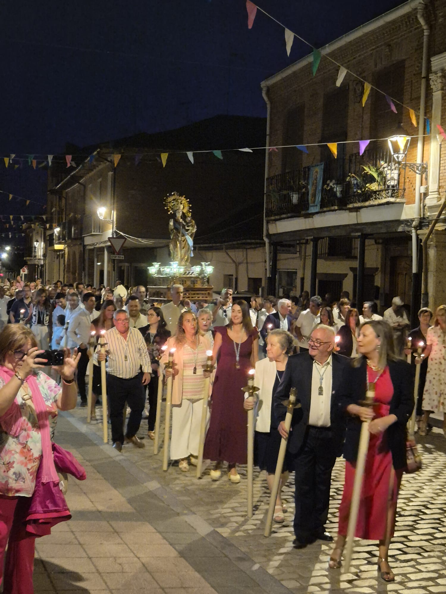 Así fue la emotiva proclamación de la Virgen de Fuentes como alcaldesa perpetua de Villalón de Campos
