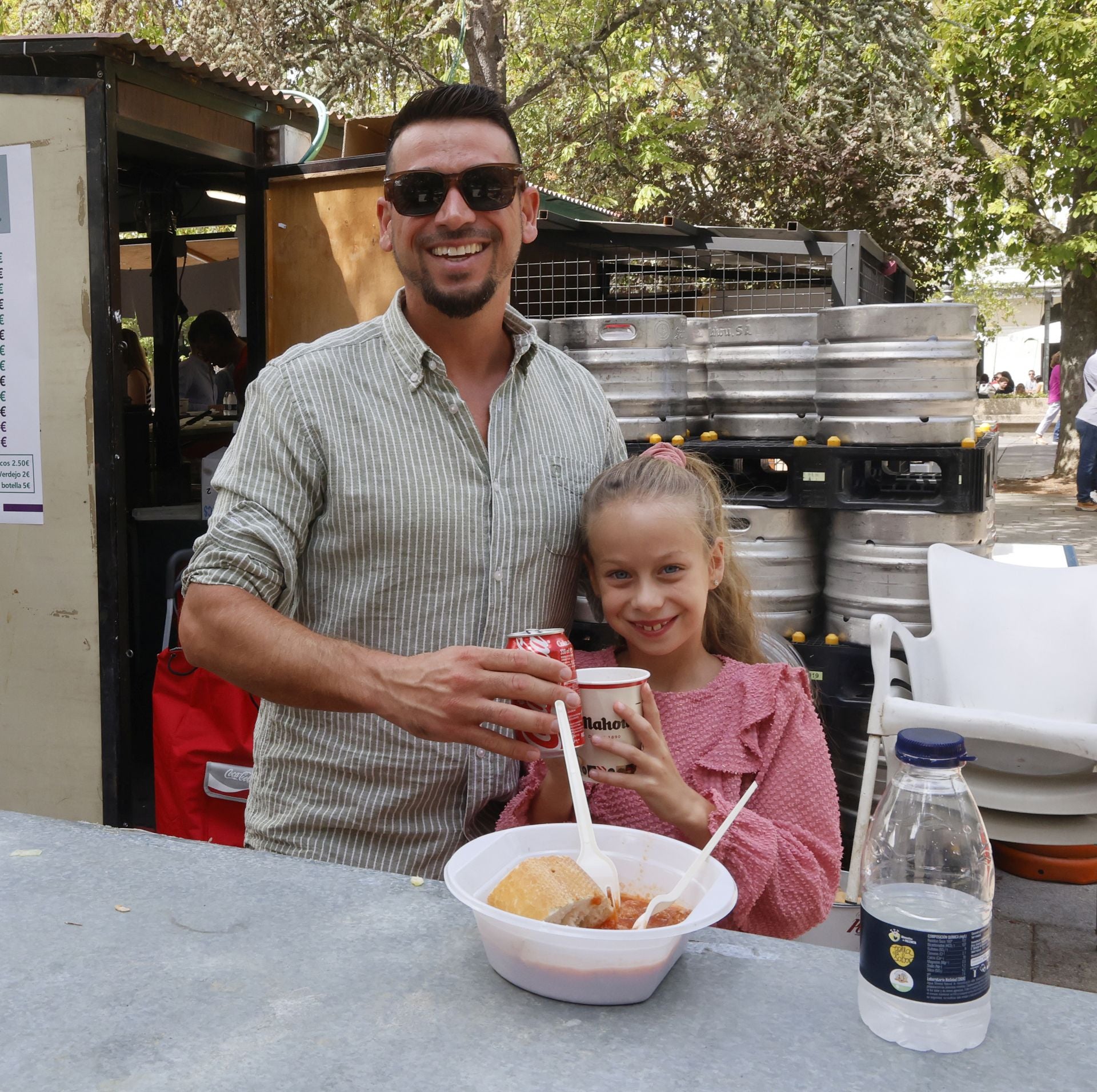La oferta gastronómica de San Antolín llena las calles de gente