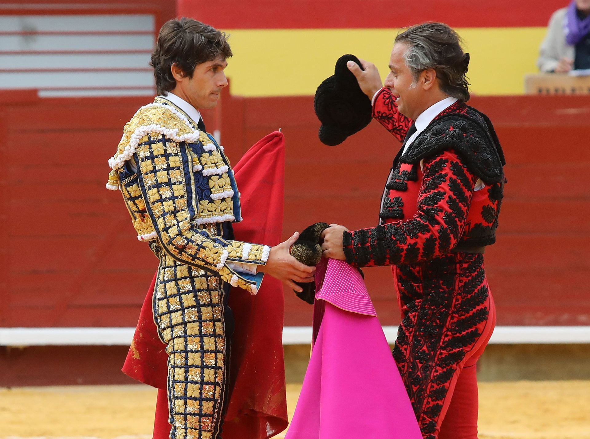 Así fue la corrida de Castella, Manzanares y Aguado en Palencia