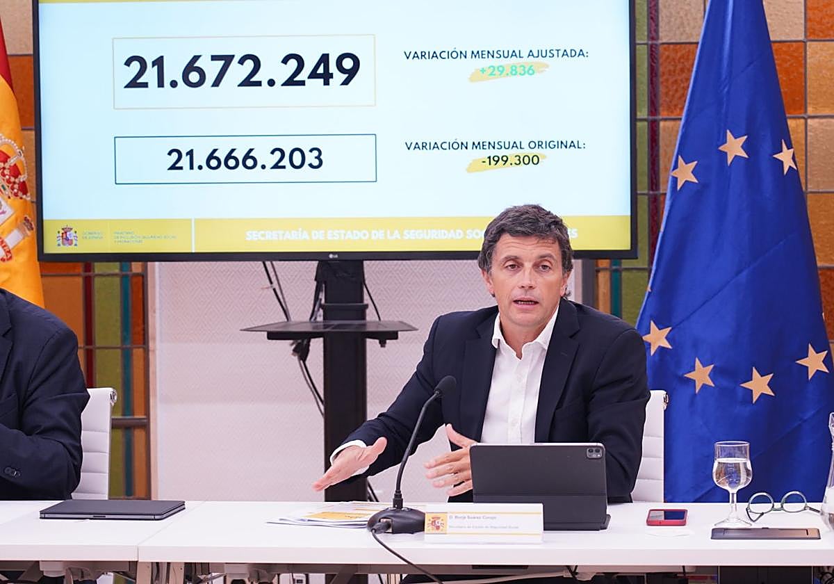 El secretario de Estado de Seguridad Social y Pensiones, Borja Suárez, durante la rueda de prensa.