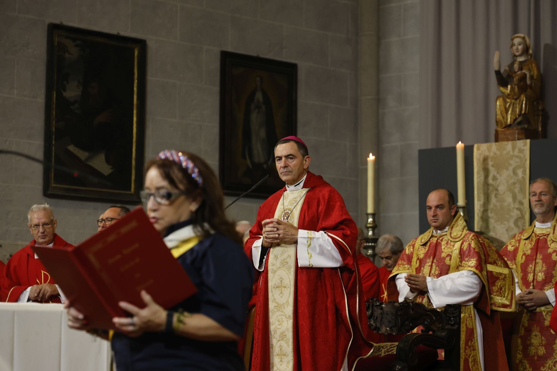 La Catedral de Palencia, a rebosar en la misa por San Antolín