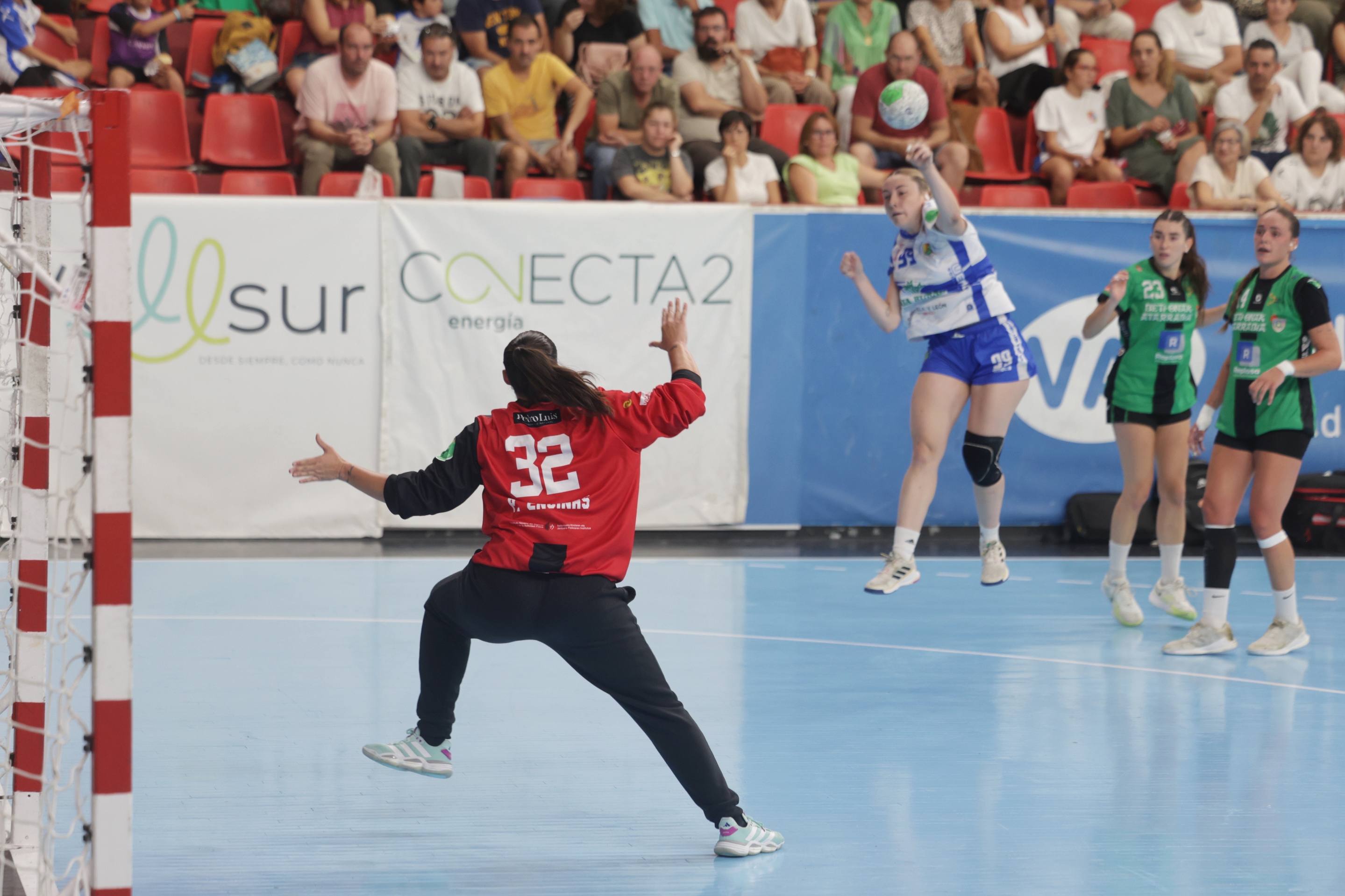 La derrota del Aula ante Beti Onak, en imágenes