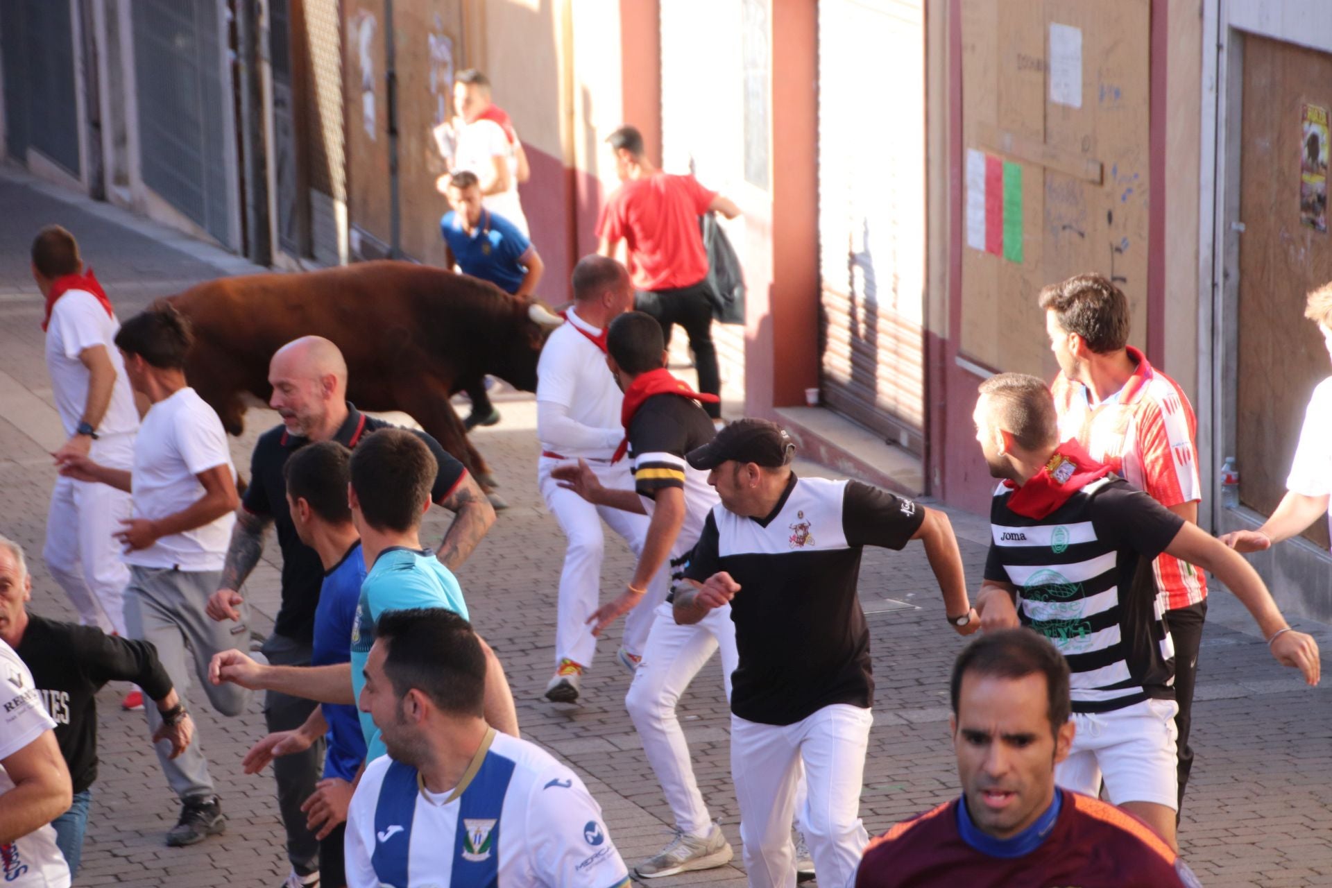 Fotos del cuarto encierro por las calles de Cuéllar