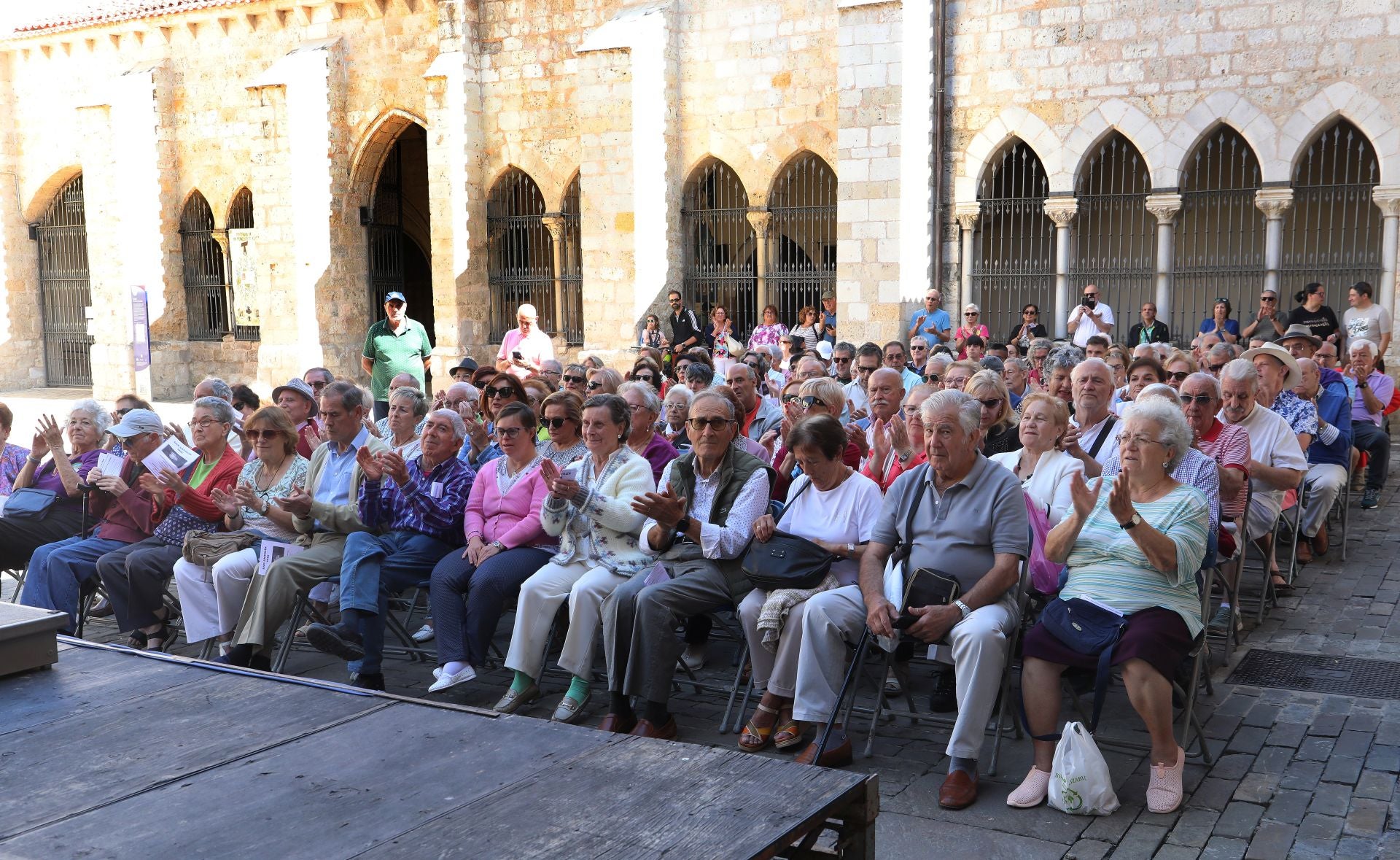 Así se vive San Antolín la víspera de su despedida