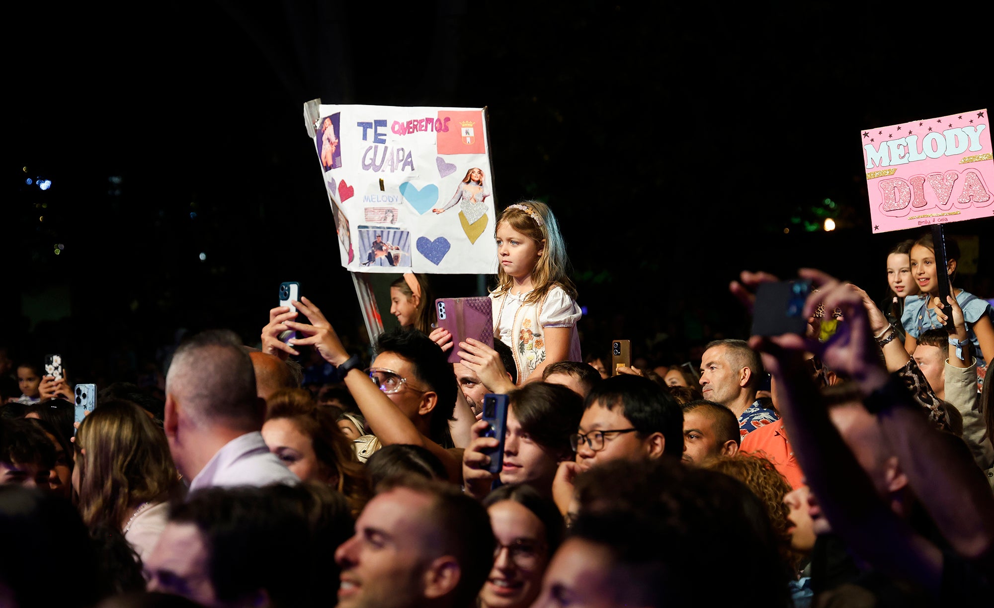 Así fue el concierto de Melody en las Fiestas de Palencia