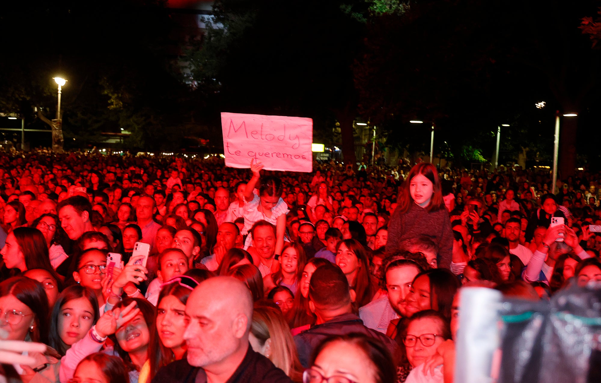 Así fue el concierto de Melody en las Fiestas de Palencia
