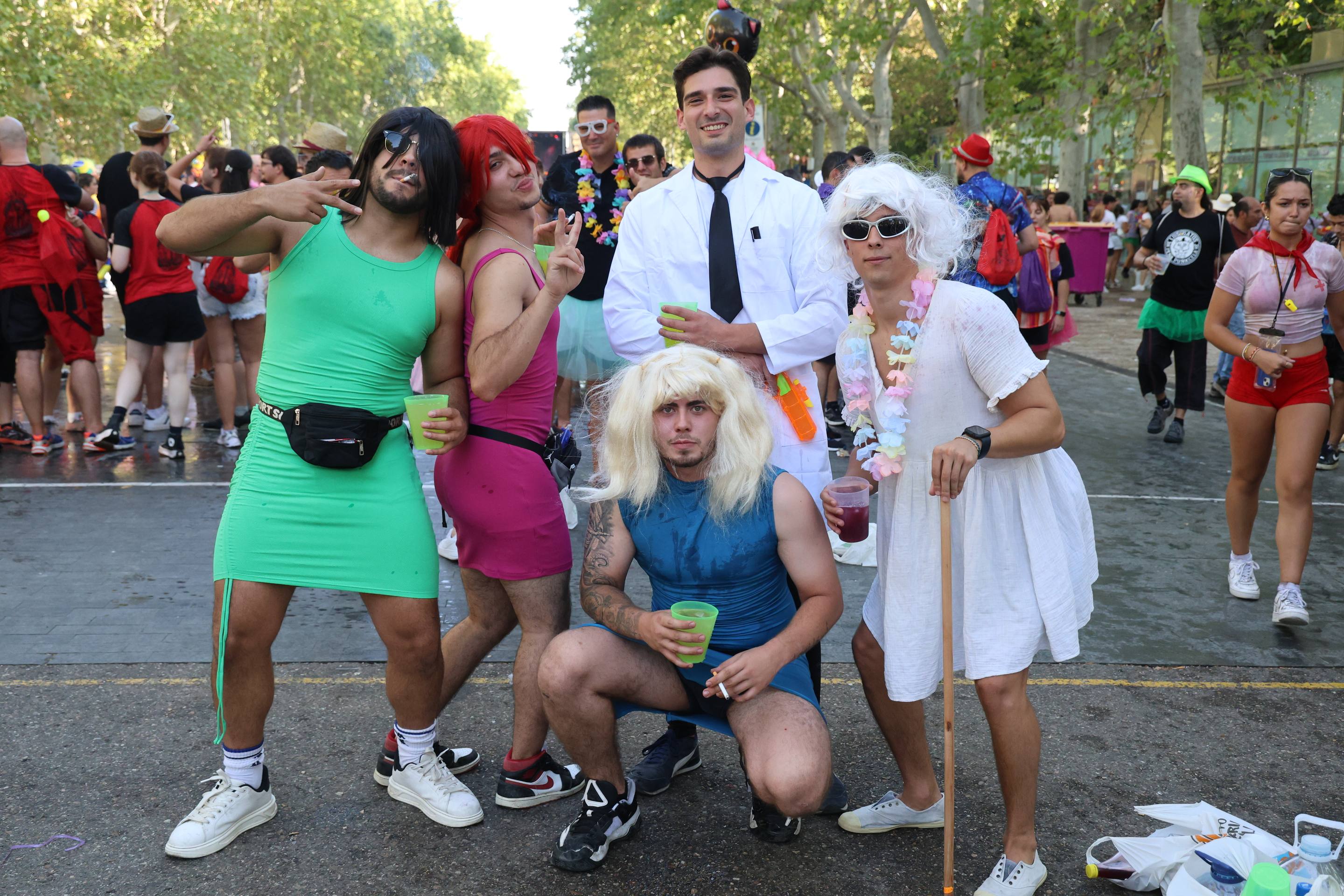 Las mejores imágenes del desfile de peñas de las Fiestas de Valladolid 2025