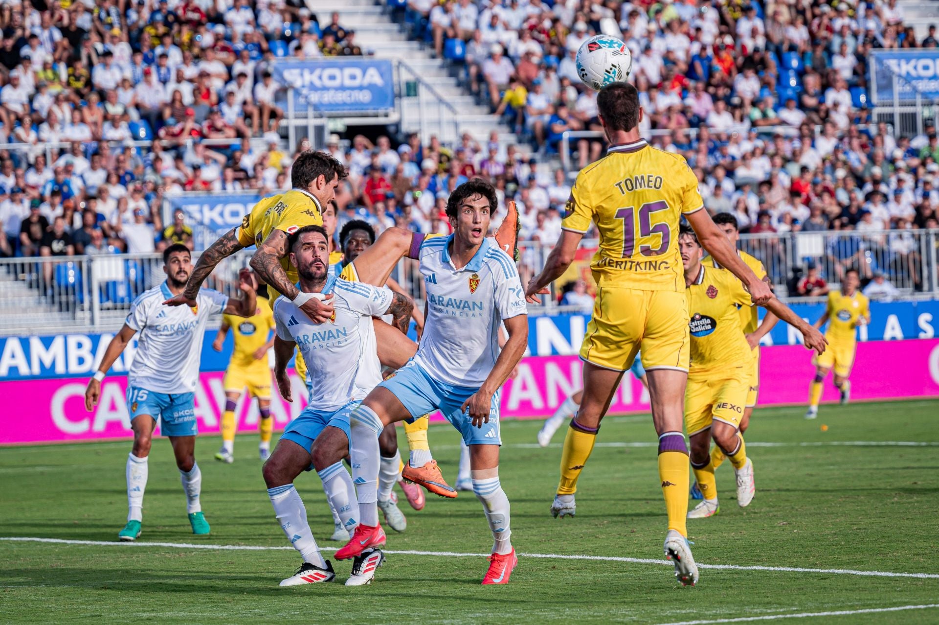 Las imágenes del partido del Real Valladolid en Zaragoza