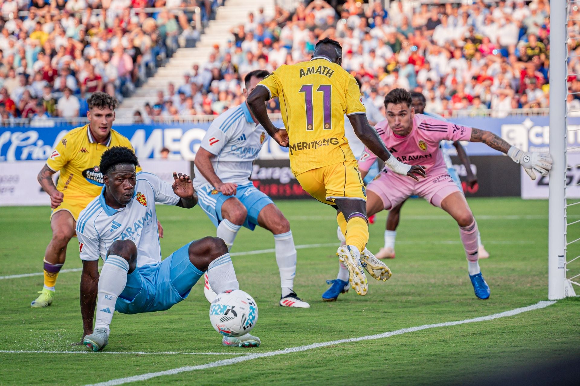 Las imágenes del partido del Real Valladolid en Zaragoza