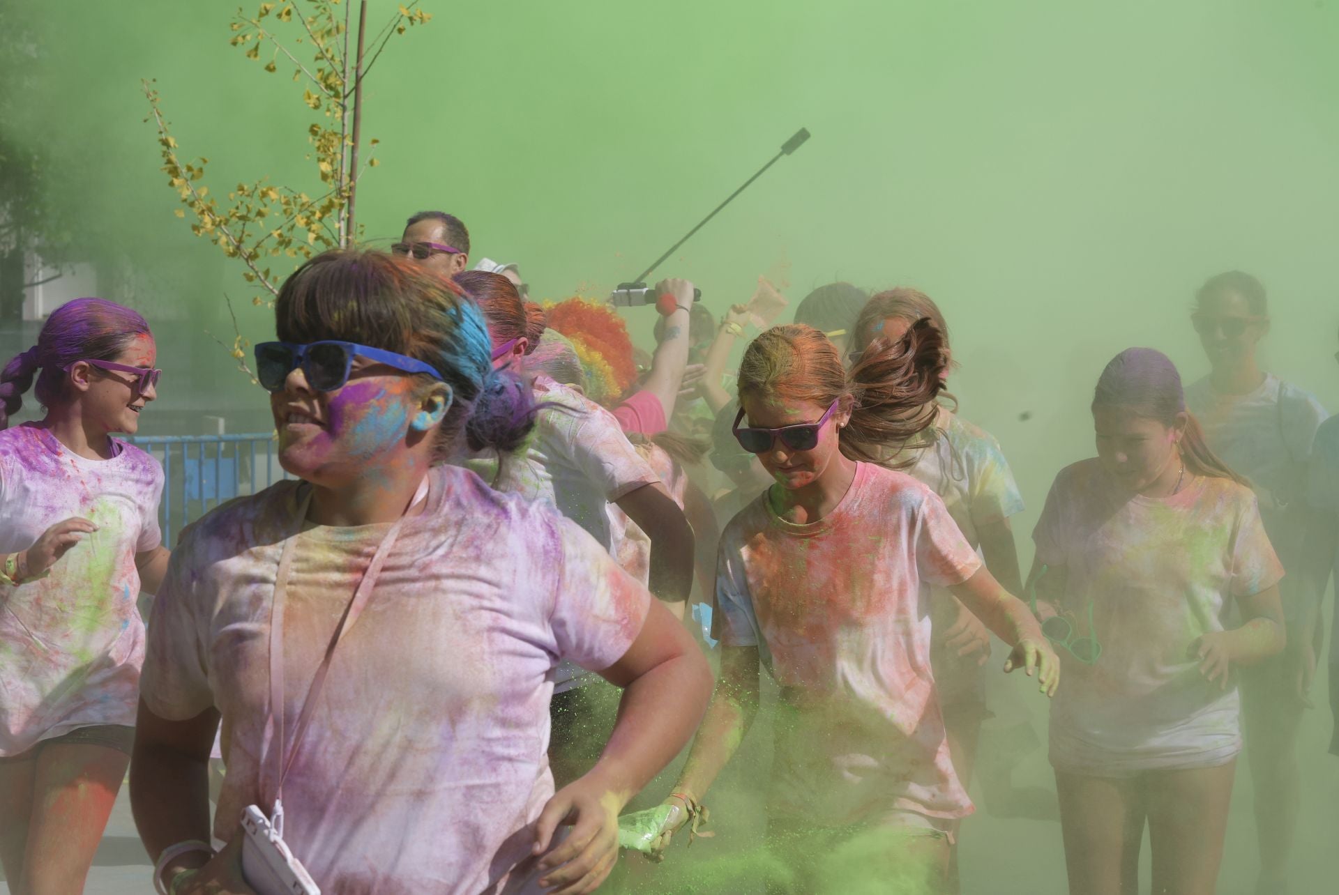 Palencia se tiñe de colores festivos