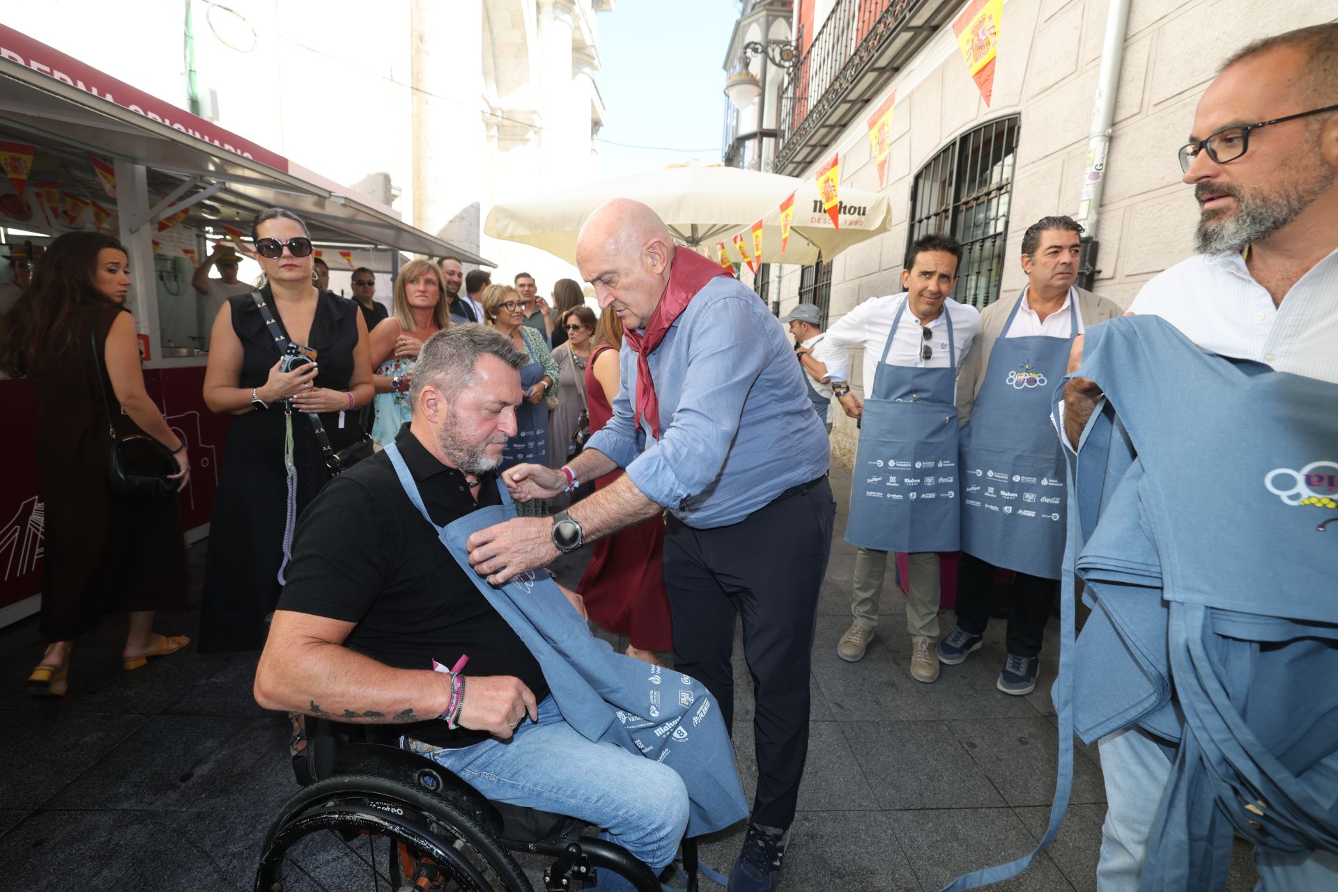 Las imágenes del ambientazo de la primera jornada oficial de las casetas de la Feria de Día