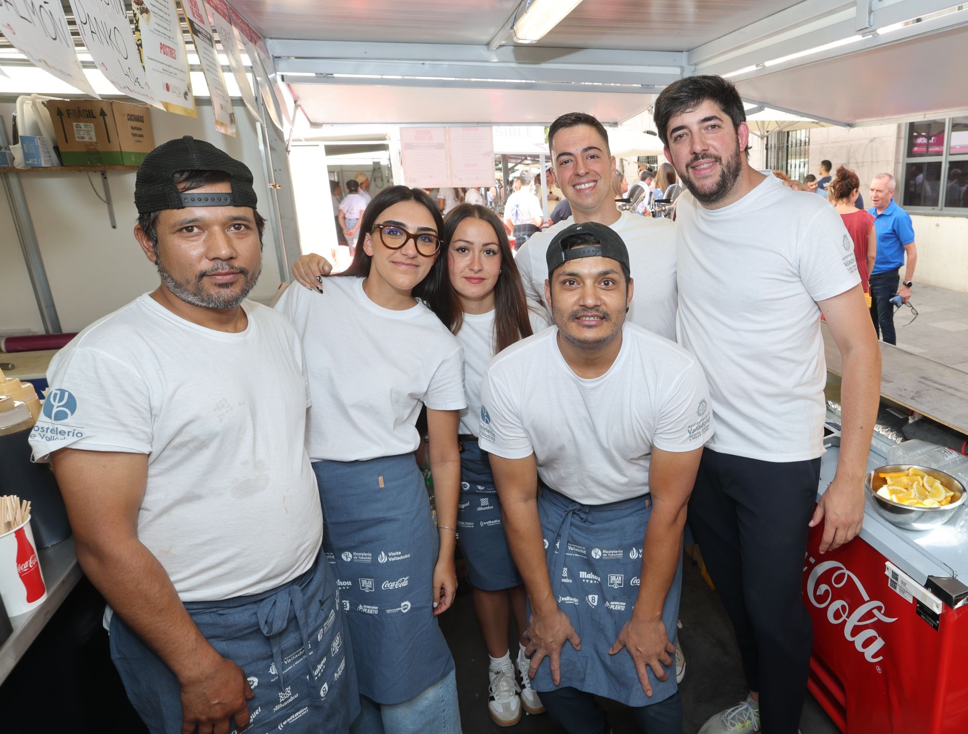 Las imágenes del ambientazo de la primera jornada oficial de las casetas de la Feria de Día