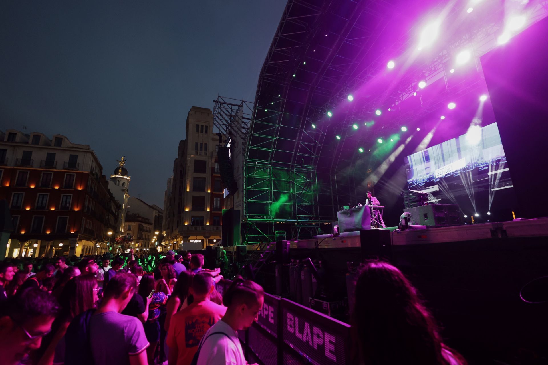 Los Dj&#039;s llenan de música la noche de Valladolid