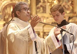 Luis Argüello, durante la misa en honor a la Virgen de San Lorenzo celebrada este lunes.