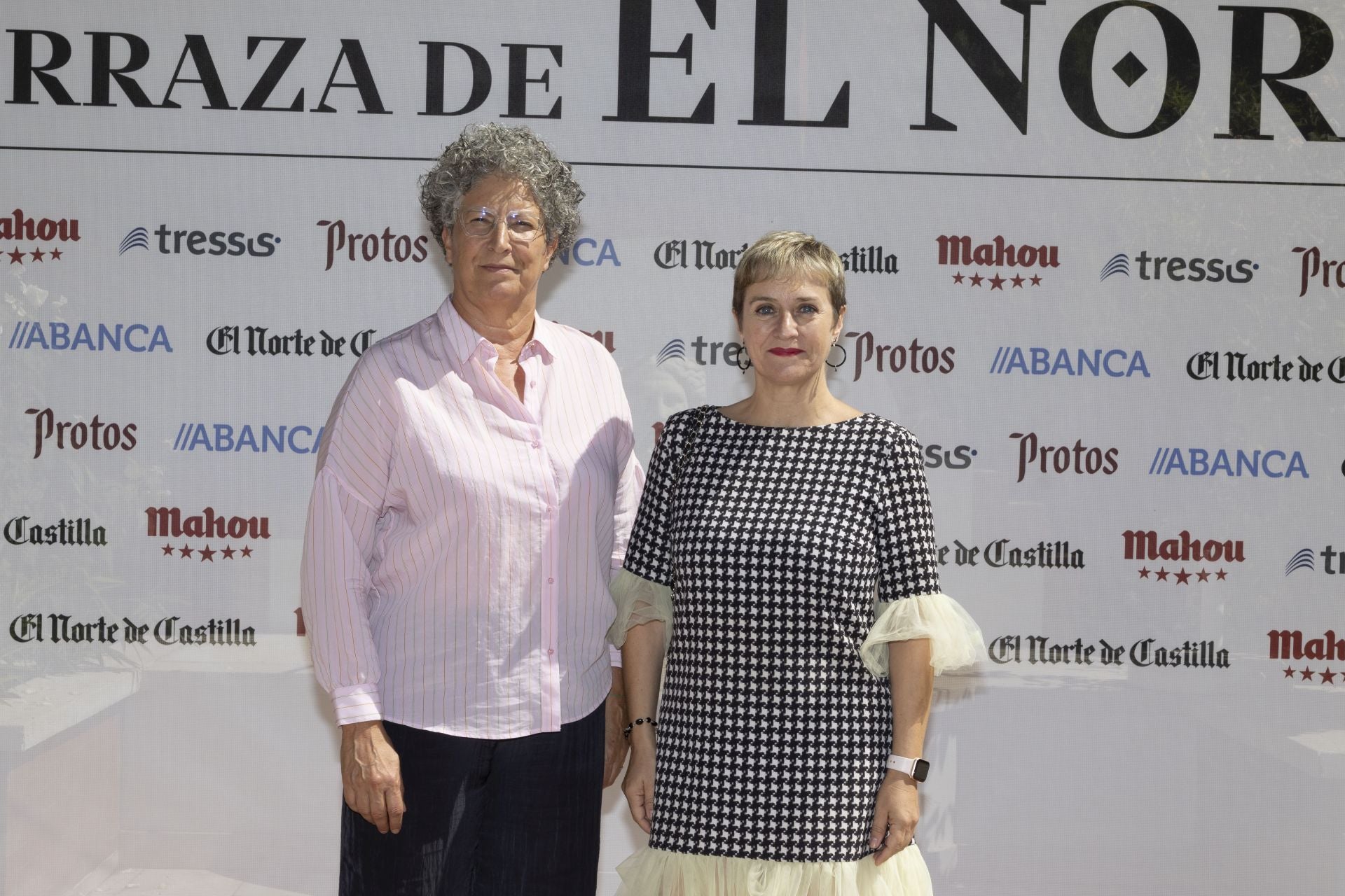 Ana Pérez y Loreto Sancho, abogadas de Axia.