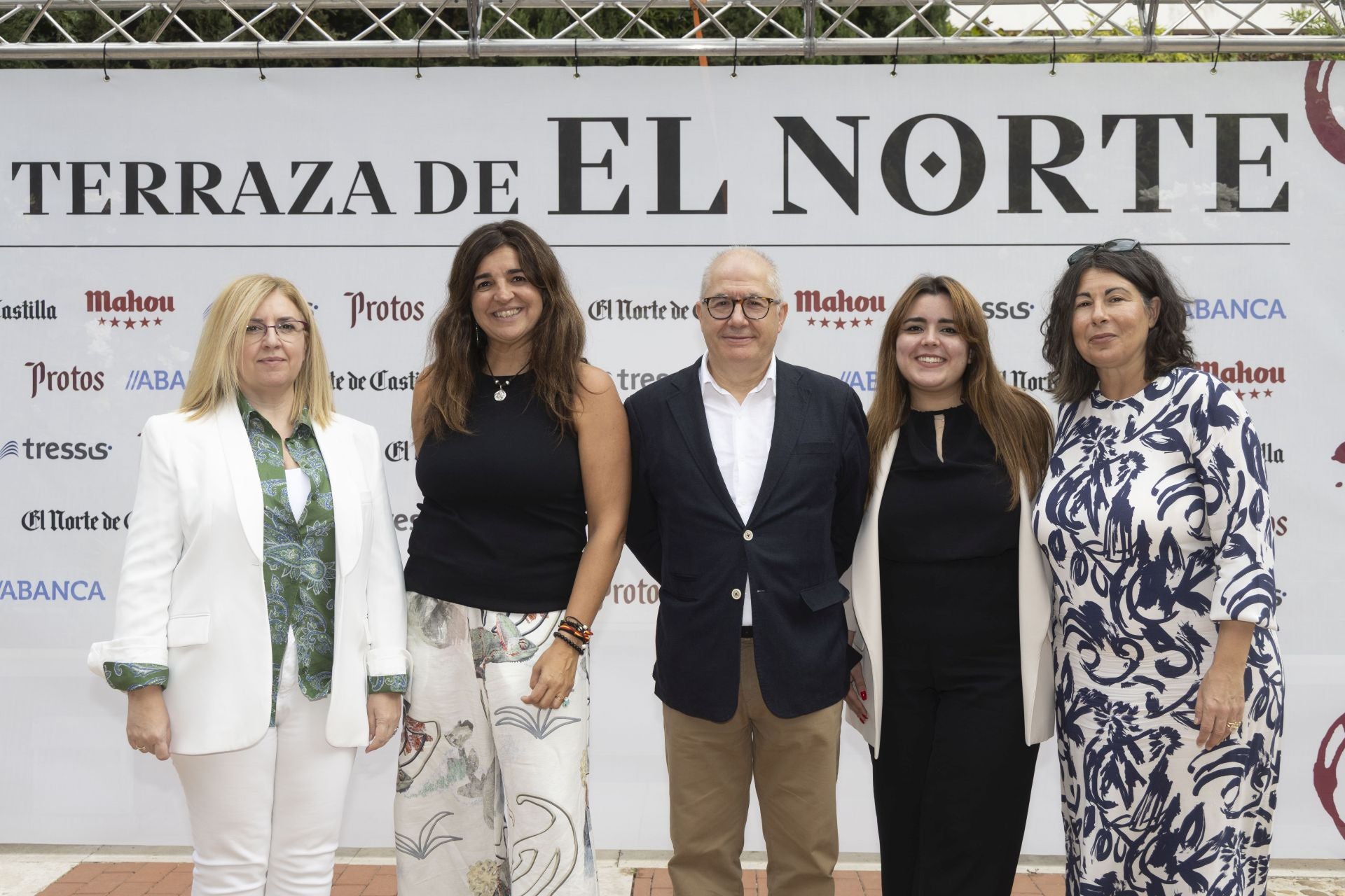 Ana Álvarez, Rebeca de Miguel, Luis Ángel Rodríguez, Marta Pérez y Silvia González, de Litia Legal.
