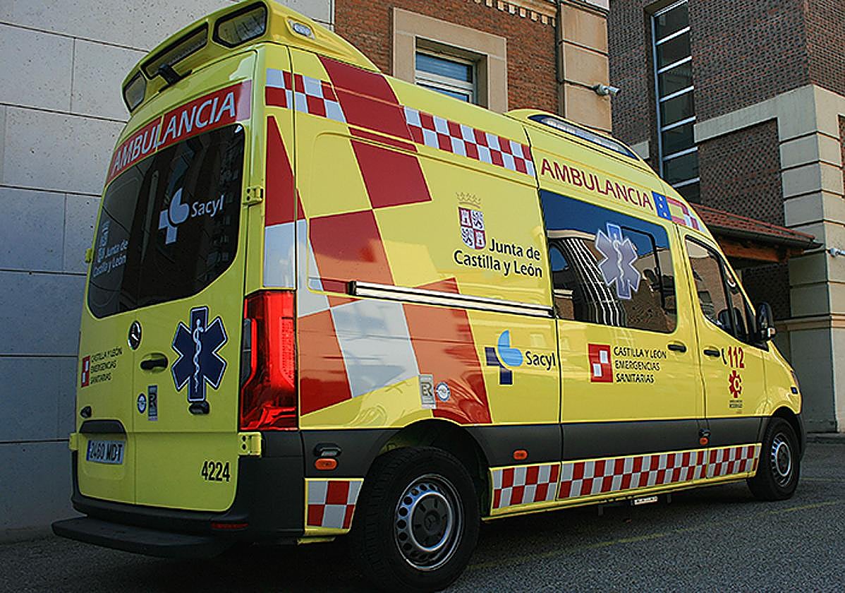 Ambulancia de Sacyl en una imagen de archivo.