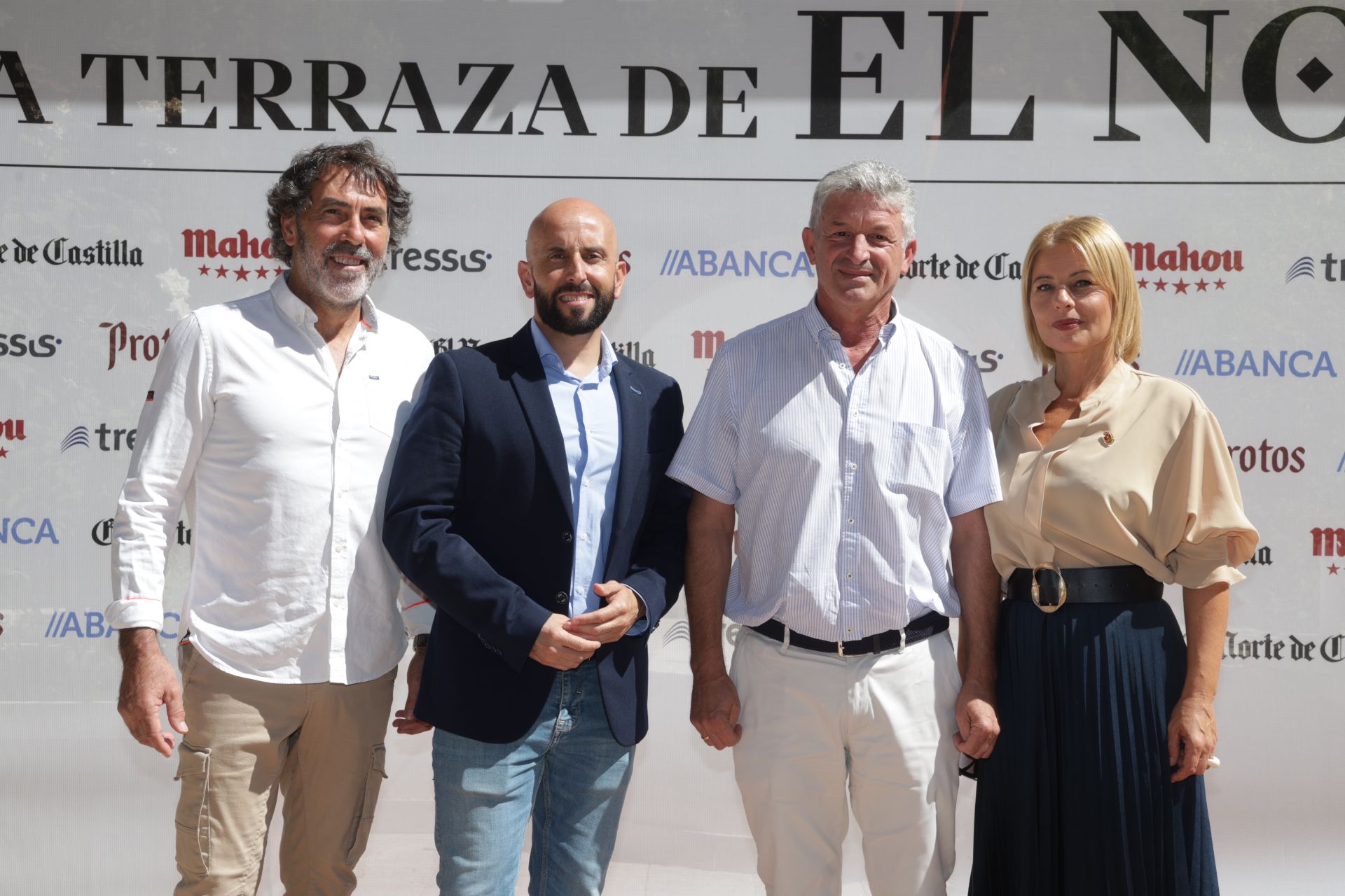 Juan Manuel Sánchez, José Luis Nicolás, Sarbelio Fernández (alcalde) y Sandra González, del Ayuntamiento de Arroyo de la Encomienda.
