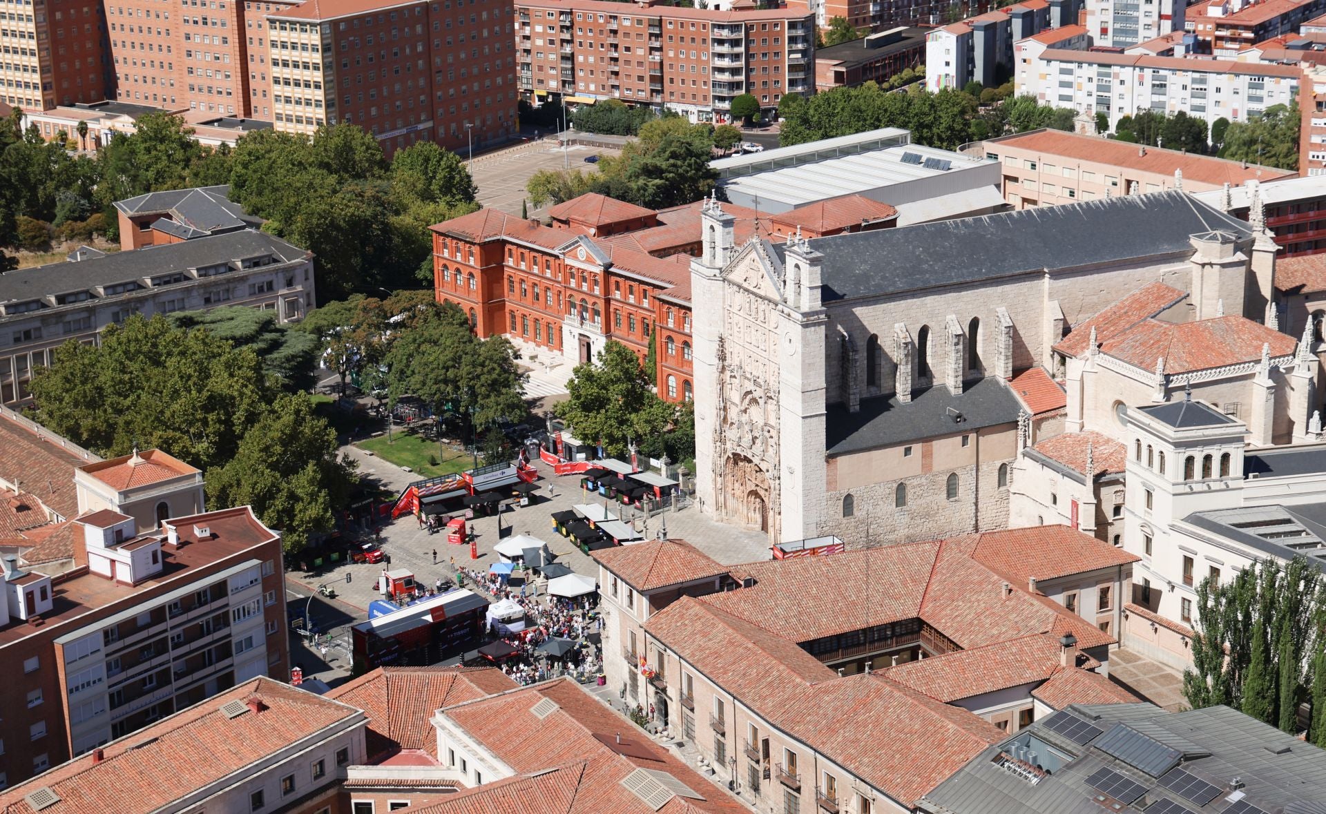 Las imágenes de La Vuelta a través del helicoptero de la Guardia Civil