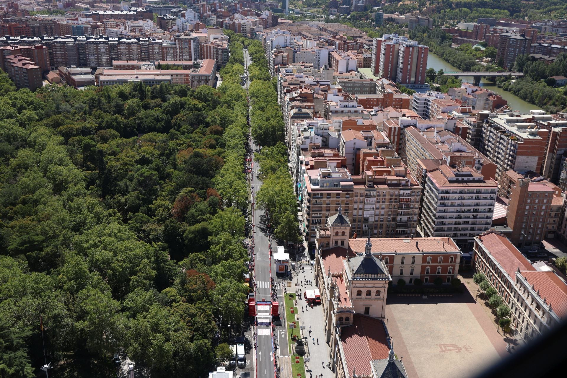 Las imágenes de La Vuelta a través del helicoptero de la Guardia Civil