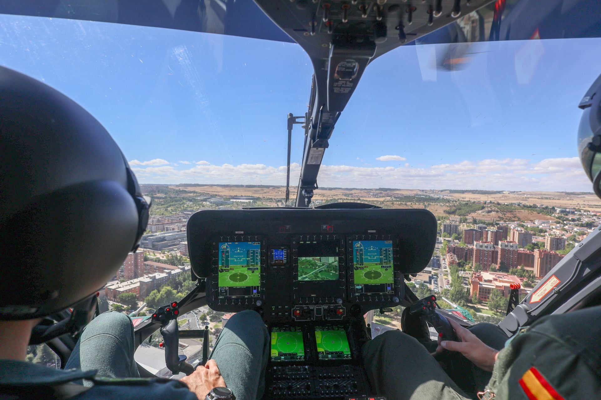 Las imágenes de La Vuelta a través del helicoptero de la Guardia Civil