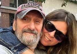 José Luis Gil junto con su hija Irene.