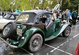 Uno de los vehículos participantes en la pasada edición de Valladolid Motor Vintage.