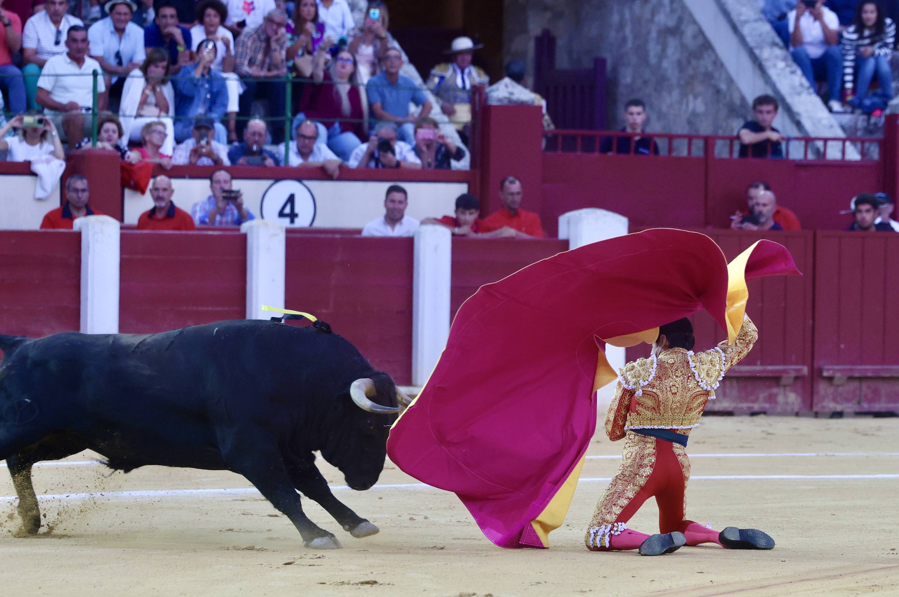 El mano a mano de Talavante y Emilio de Justo, en imágenes