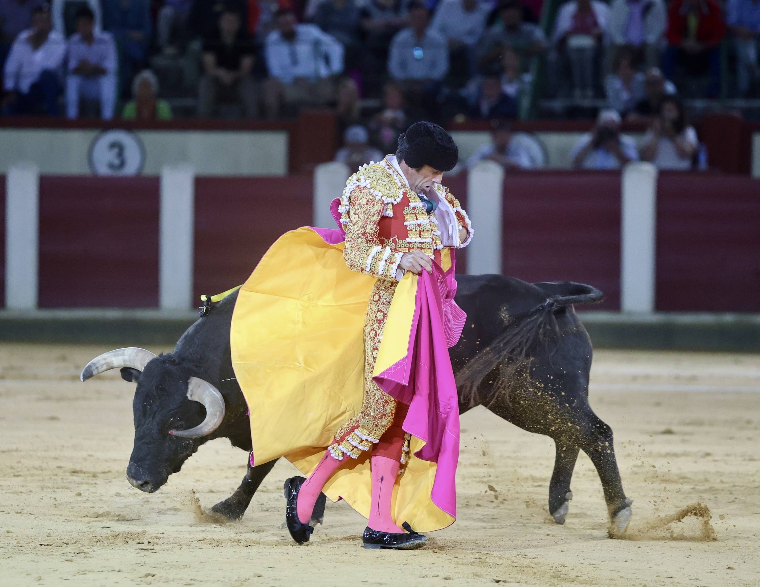 El mano a mano de Talavante y Emilio de Justo, en imágenes