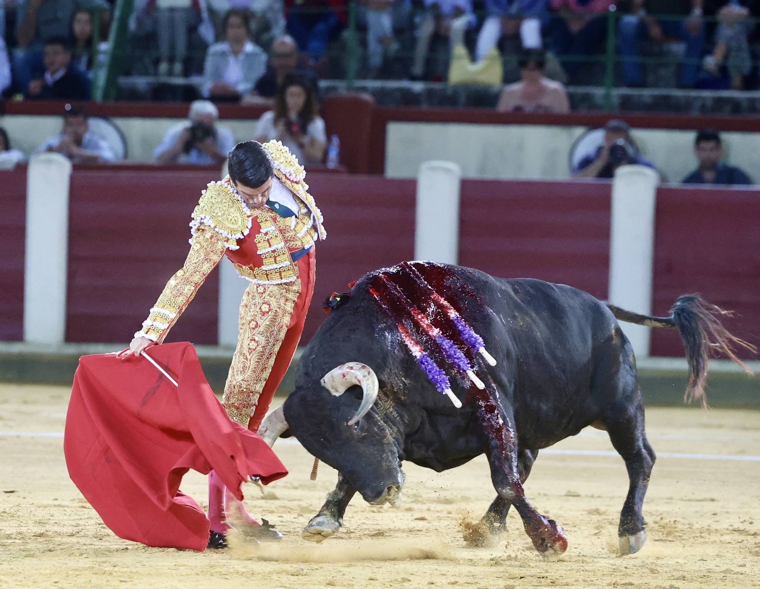 El mano a mano de Talavante y Emilio de Justo, en imágenes