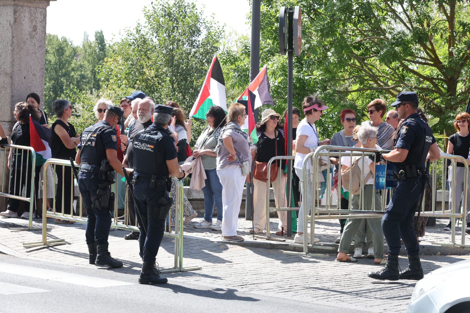 El paso de la Vuelta por Salamanca: más aplausos que banderas y un líder &#039;pillo&#039;