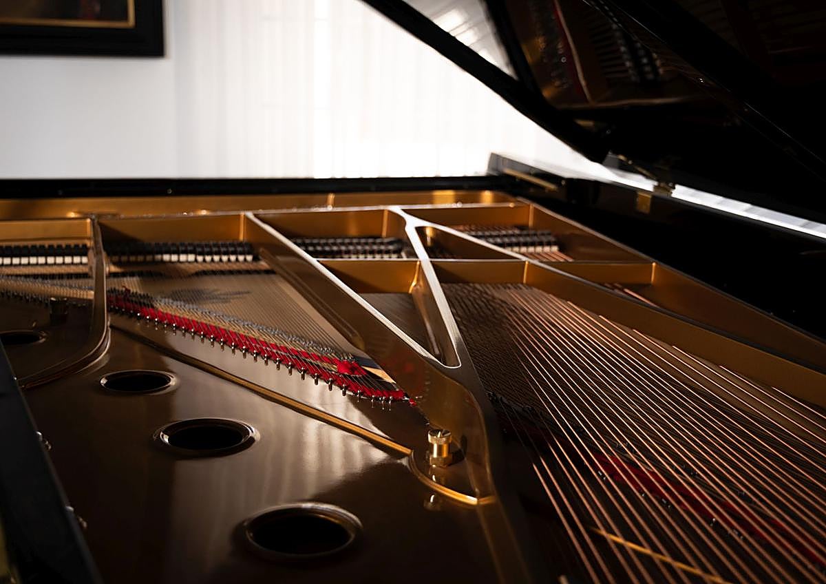 Imagen secundaria 1 - El 'Mason & Hamlin' de Max Bragado.