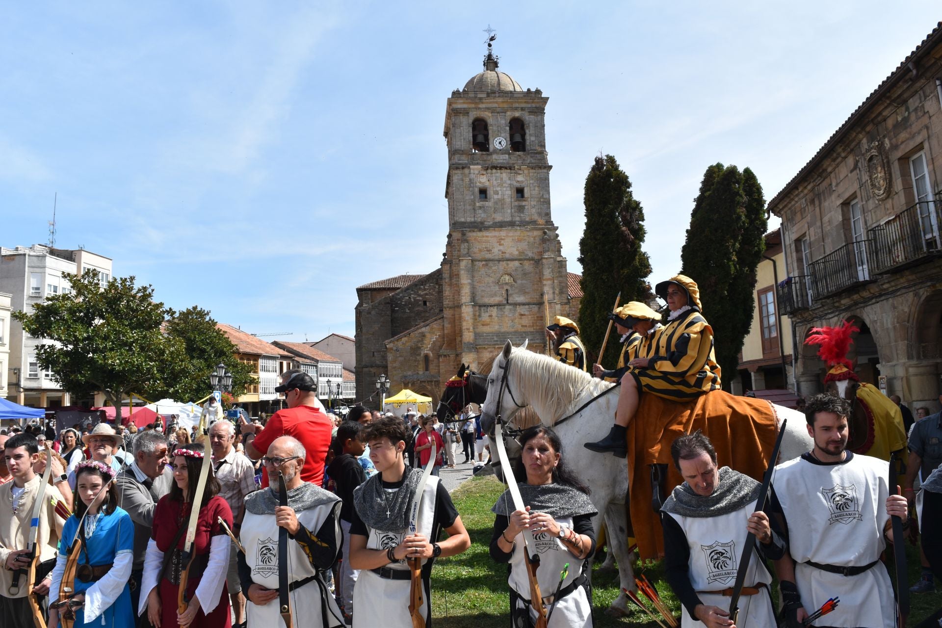 Carlos I y su hermana Leonor regresan a Aguilar de Campoo