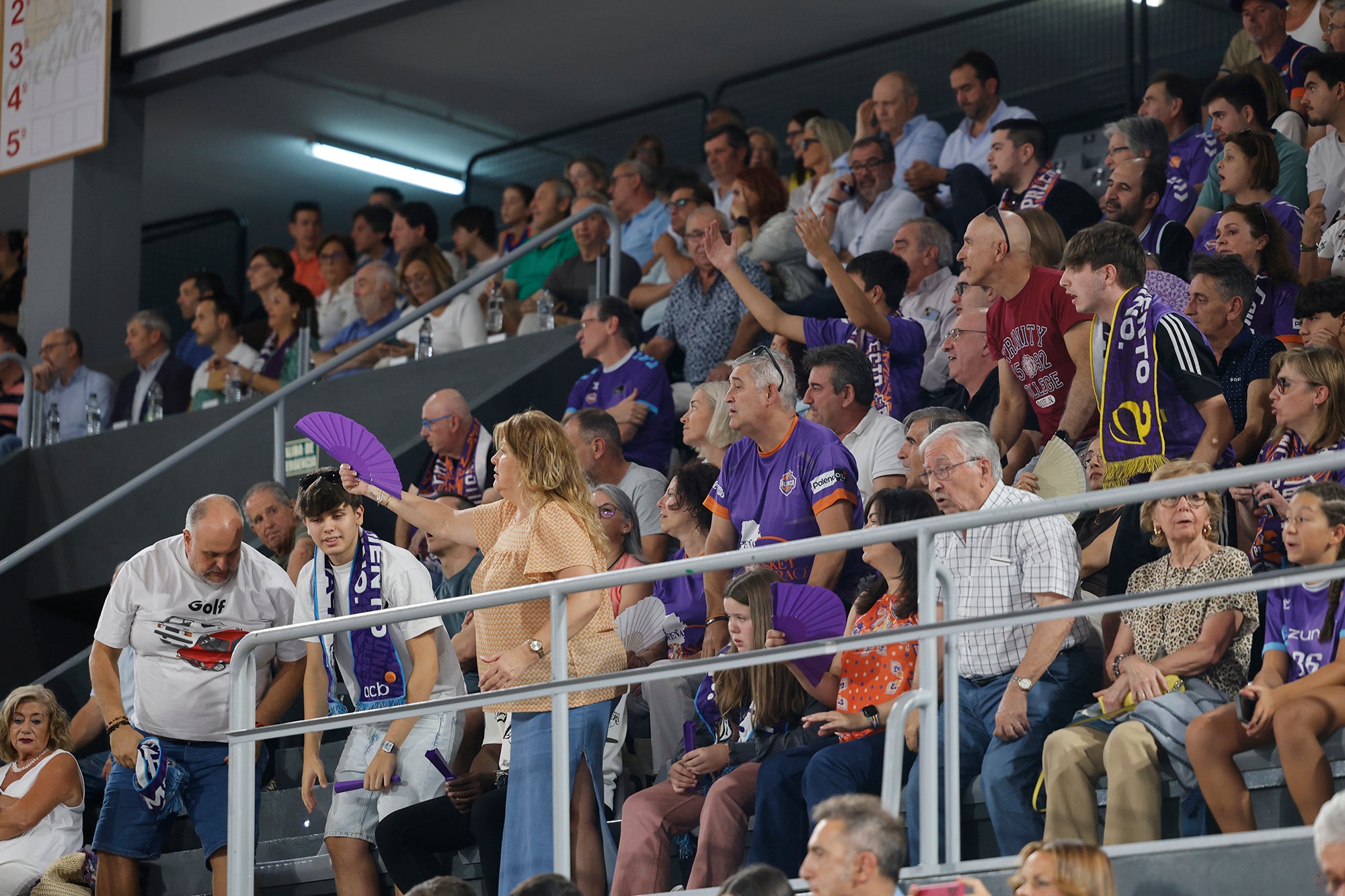 Búscate en las gradas de la final de la Copa Castilla y León de Baloncesto