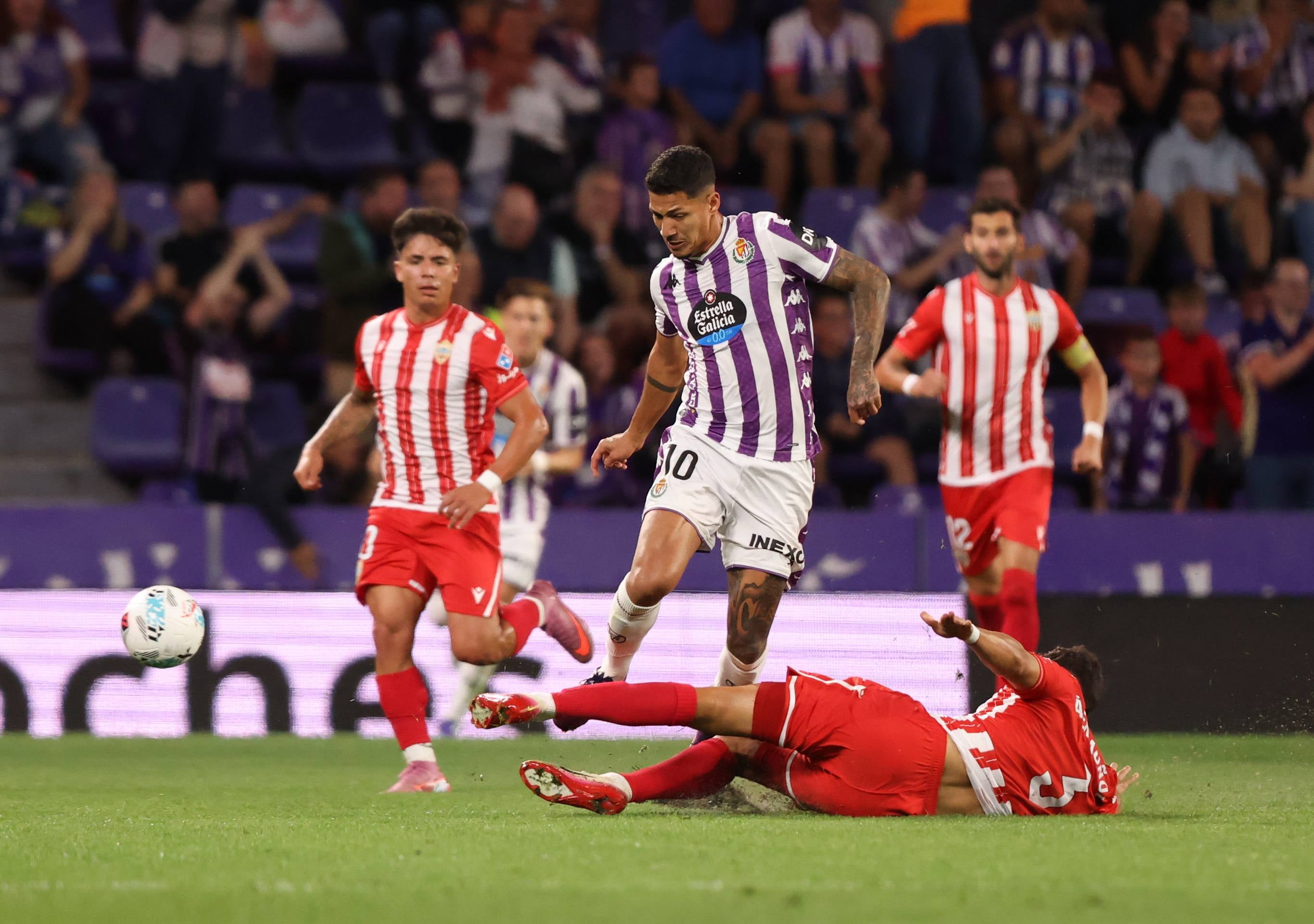 La victoria del Pucela ante el Almería, en imágenes