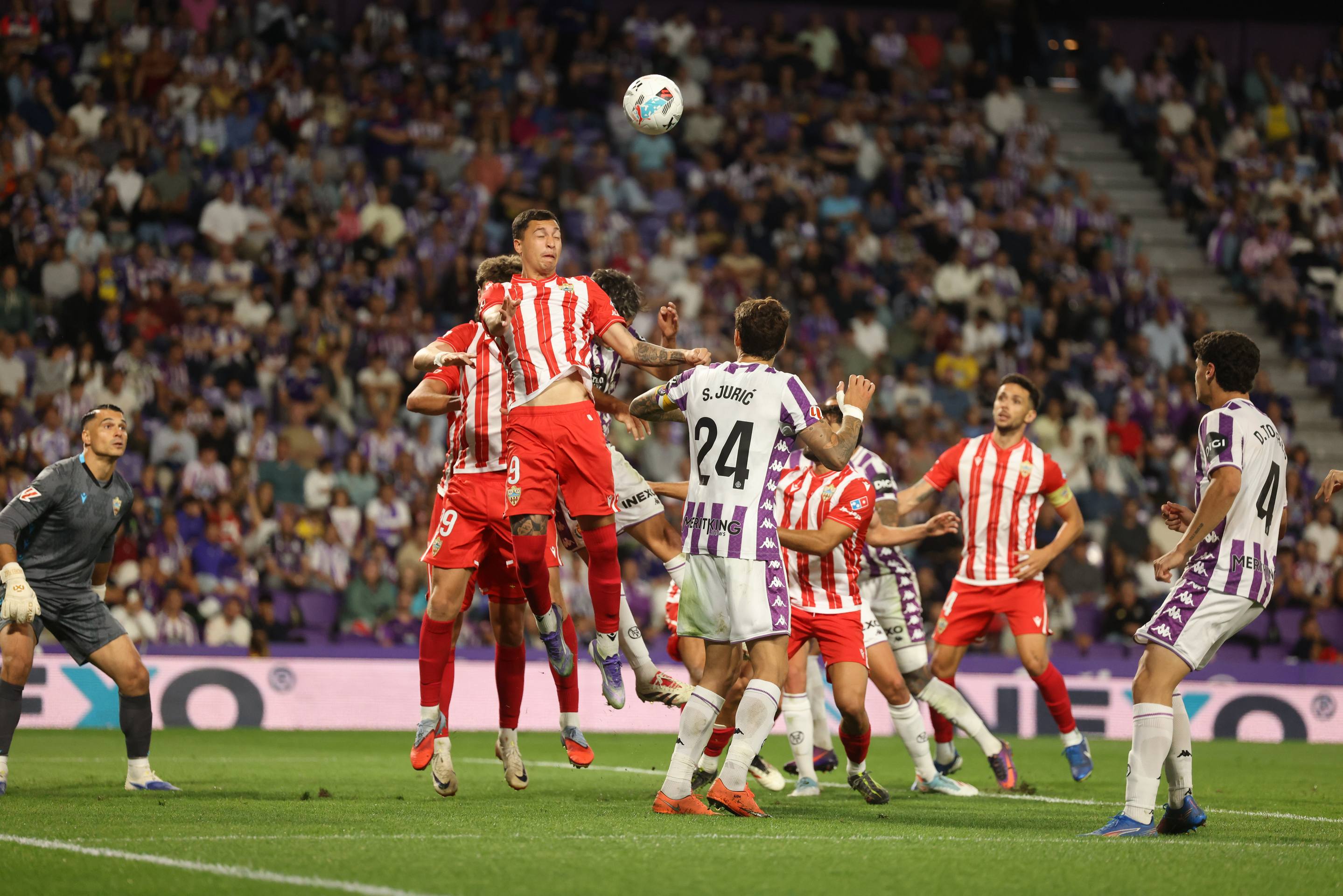 La victoria del Pucela ante el Almería, en imágenes
