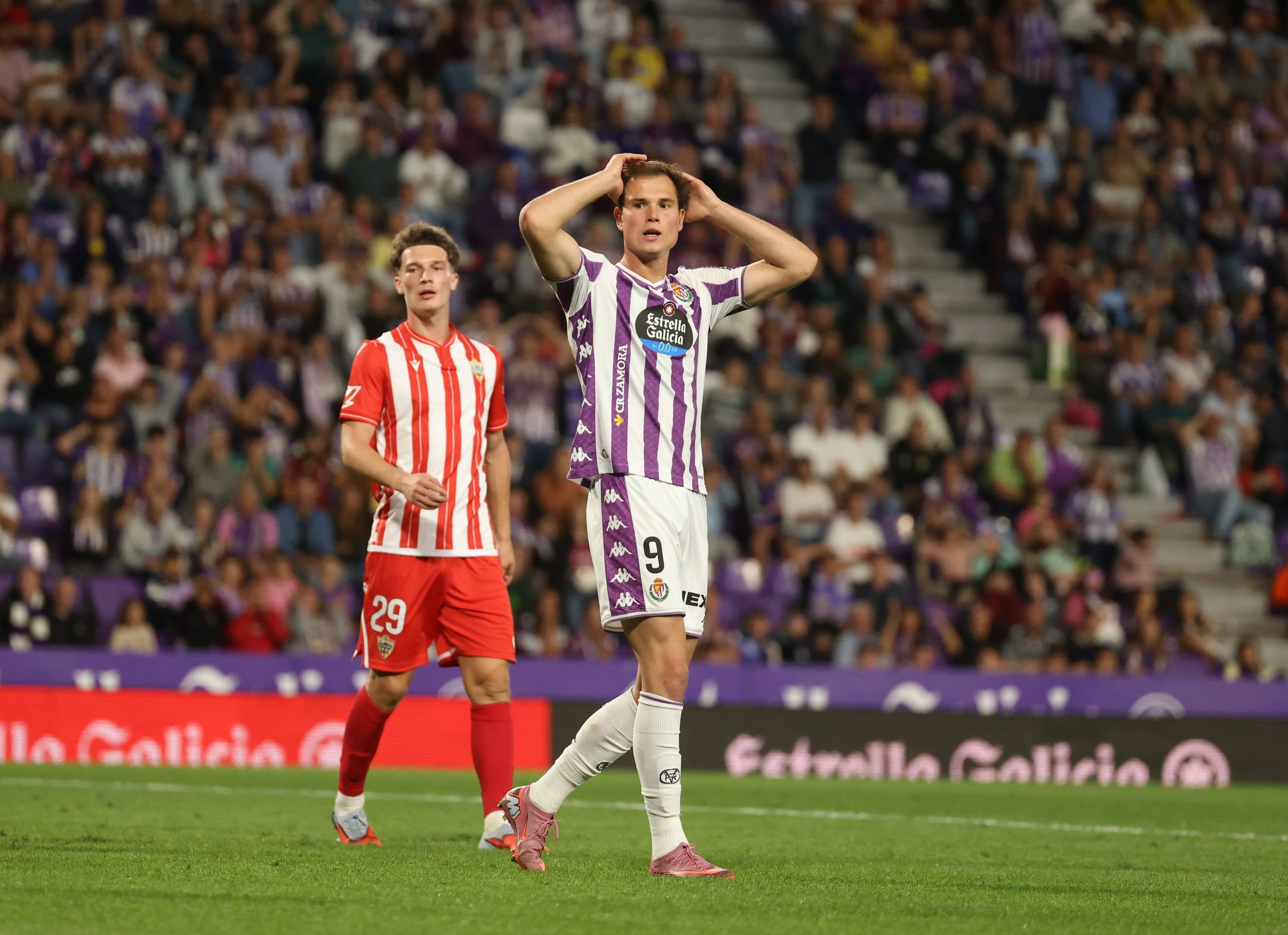 La victoria del Pucela ante el Almería, en imágenes